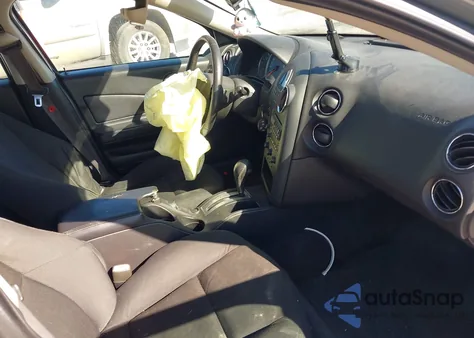 2008 Pontiac Grand Prix z USA, uszkodzony, nr VIN 2G2WP552981184145